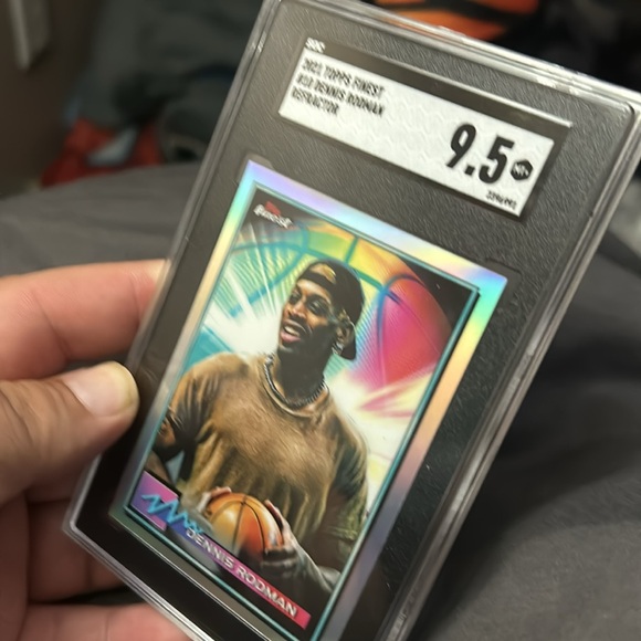 2021 Tops Finest #10 Dennis Rodman Refractor Graded 9.5 SHC AMAZING, Rare - Picture 3 of 5